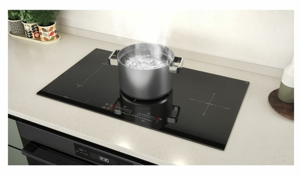 Westinghouse 90cm 4 zone induction cooktop with boilprotect %282%29