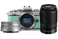 Nikon Z FC Mint Green Nikkor 16-50mm VR Silver + 50-250mm