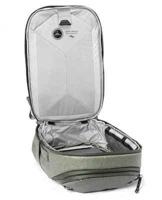 Btr 30 sg 1   peak design travel backpack 30l sage %285%29